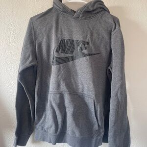 Mens Small Nike Sweatshirt